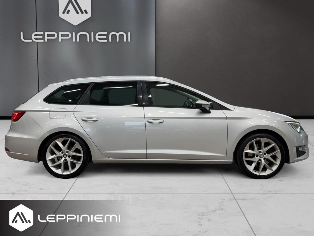 SEAT Leon ST vaihtoauto