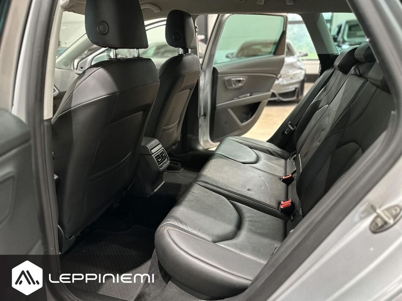 SEAT Leon ST vaihtoauto