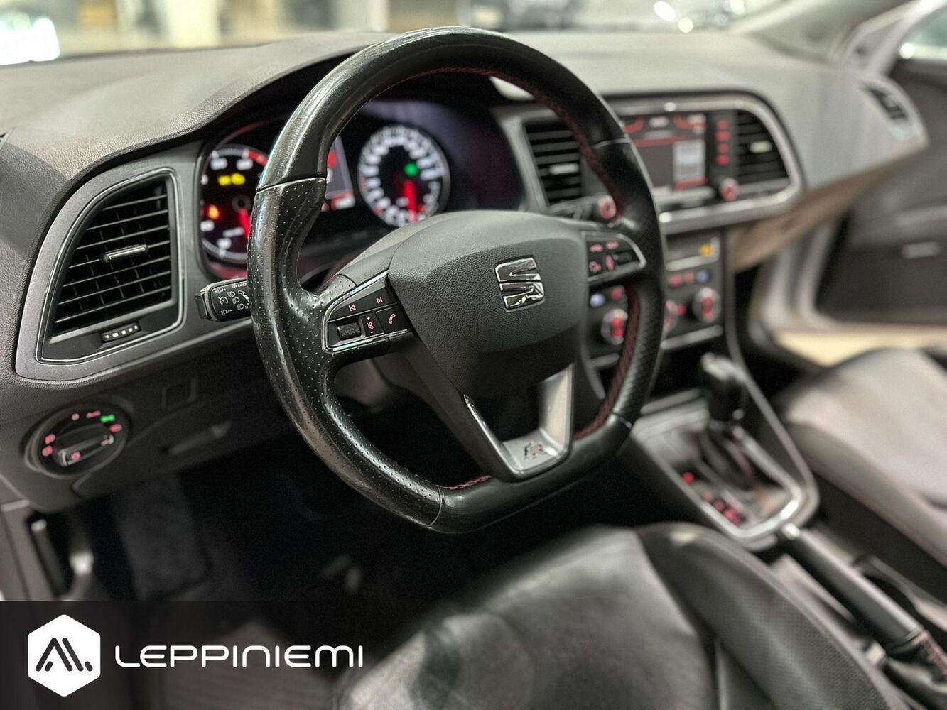 SEAT Leon ST vaihtoauto