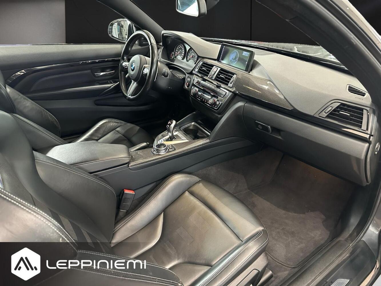 BMW M4 vaihtoauto