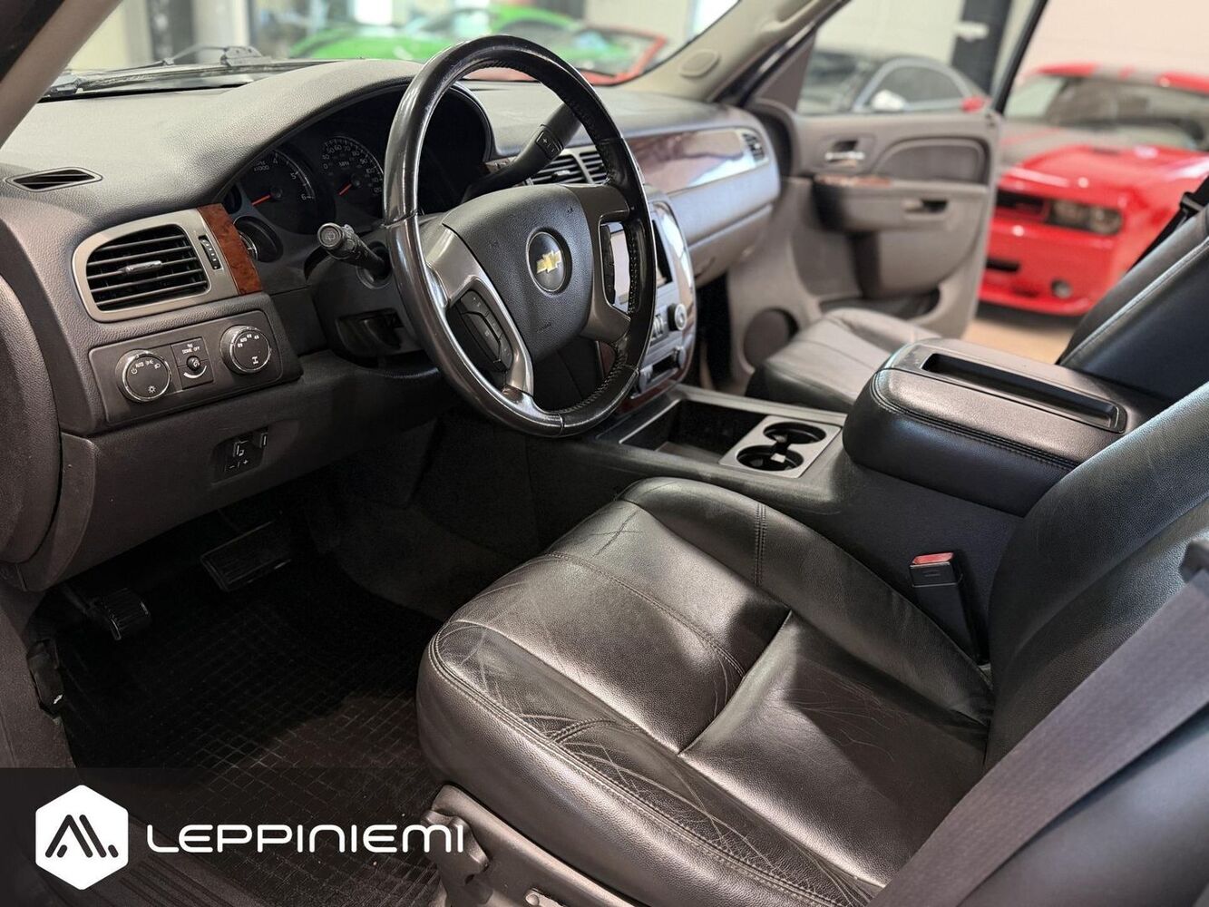 Chevrolet Suburban vaihtoauto