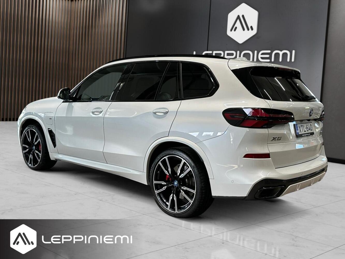 BMW X5 vaihtoauto