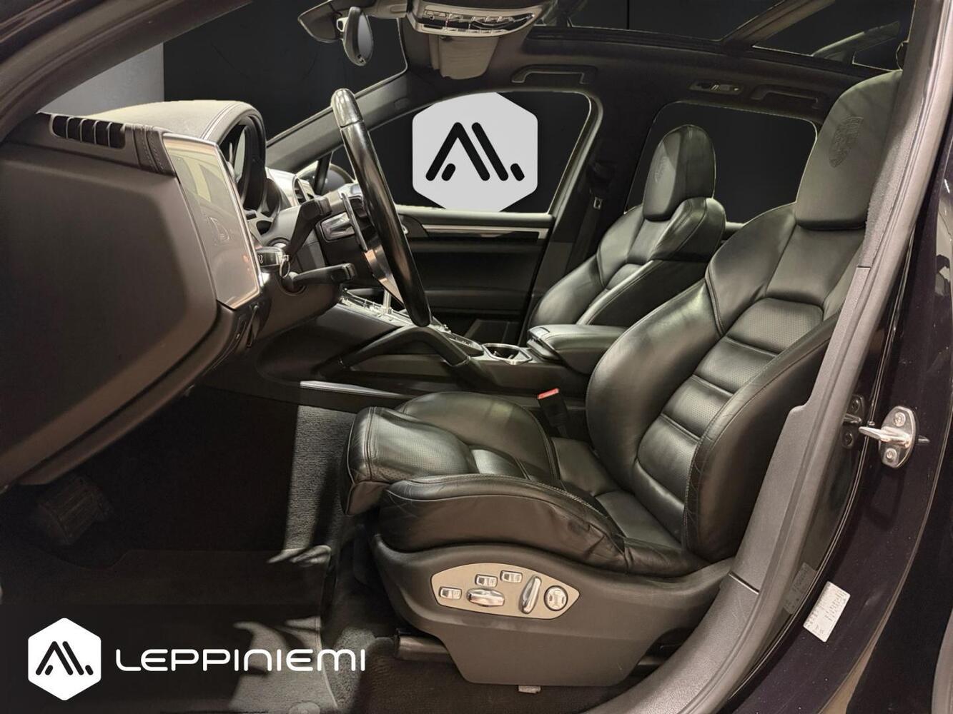 Porsche Cayenne vaihtoauto
