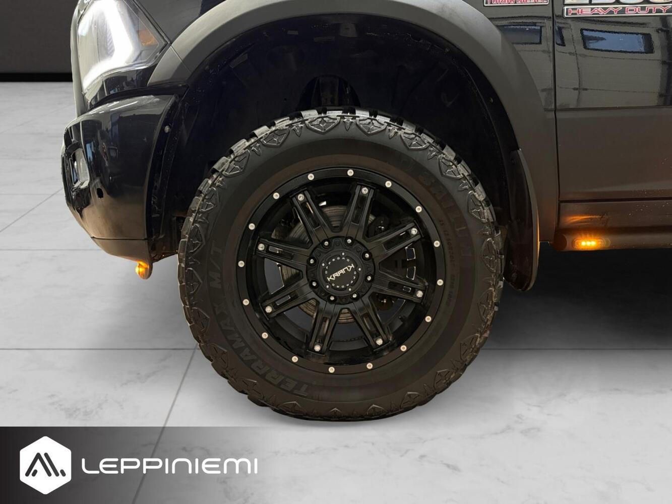 Dodge Ram 2500 vaihtoauto