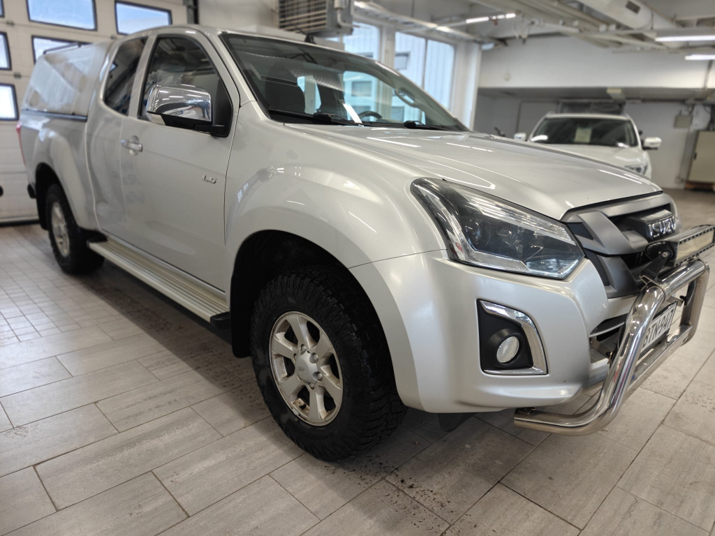 Isuzu D-Max vaihtoauto