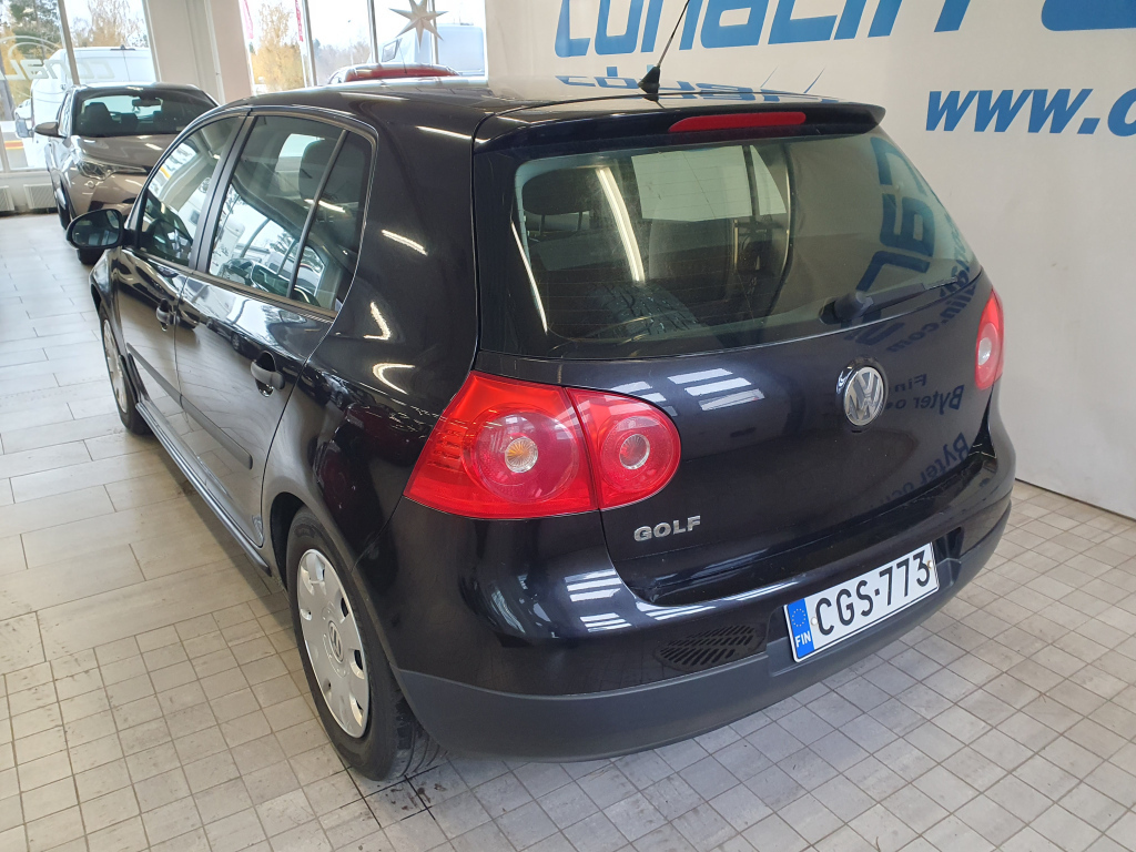 Volkswagen Golf vaihtoauto
