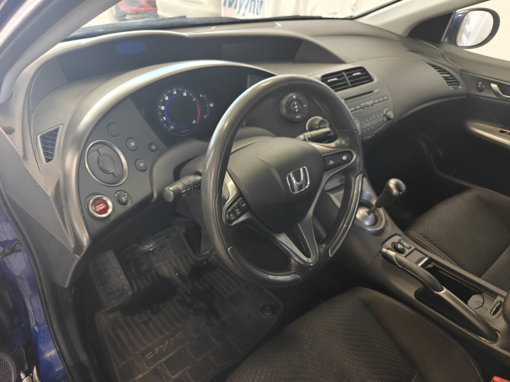 Honda Civic vaihtoauto