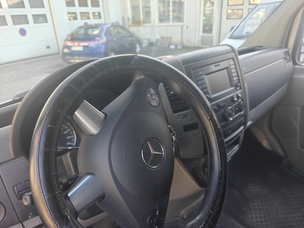 Mercedes-Benz Sprinter vaihtoauto