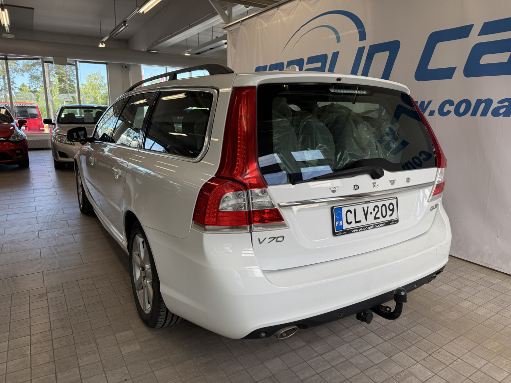 Volvo V70 vaihtoauto
