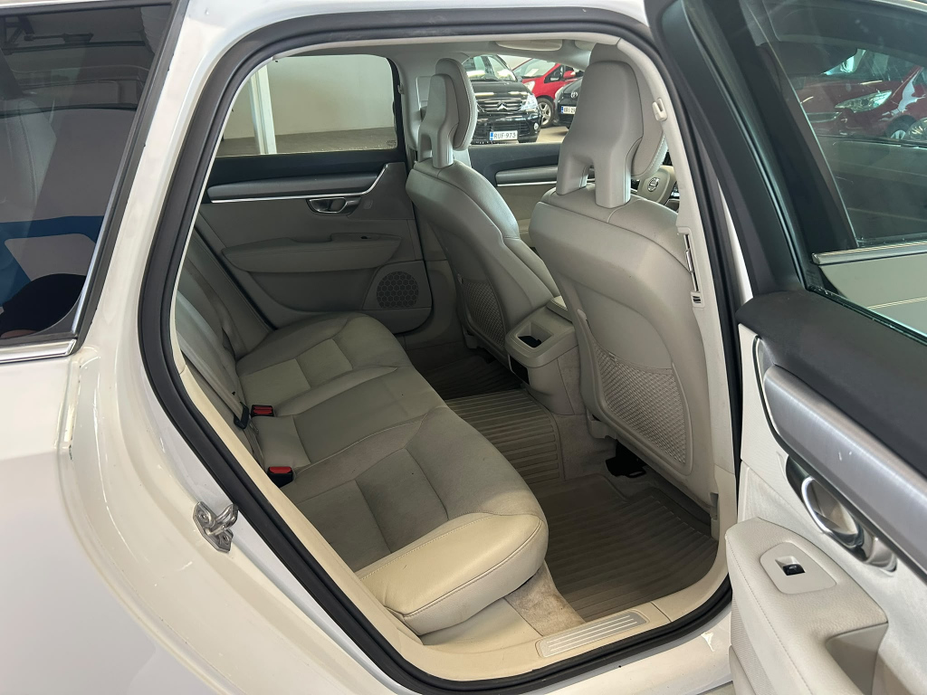Volvo V90 vaihtoauto