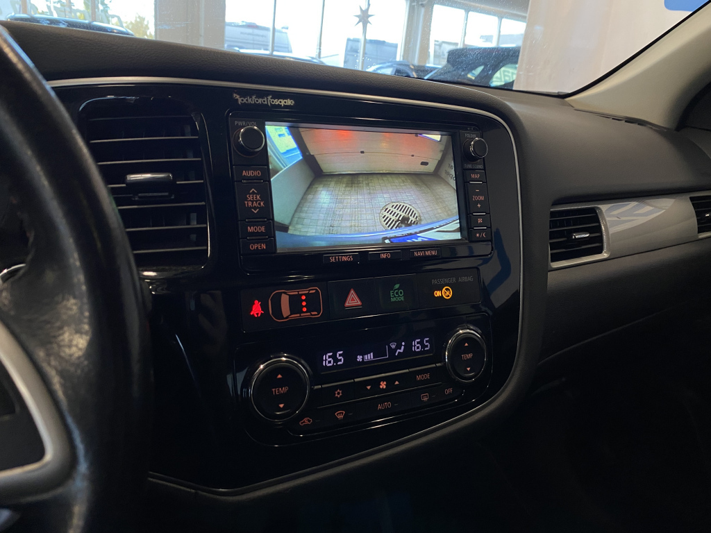 Mitsubishi Outlander vaihtoauto
