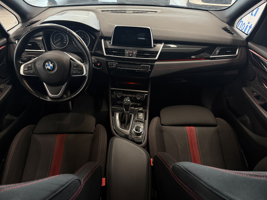 BMW 225 vaihtoauto