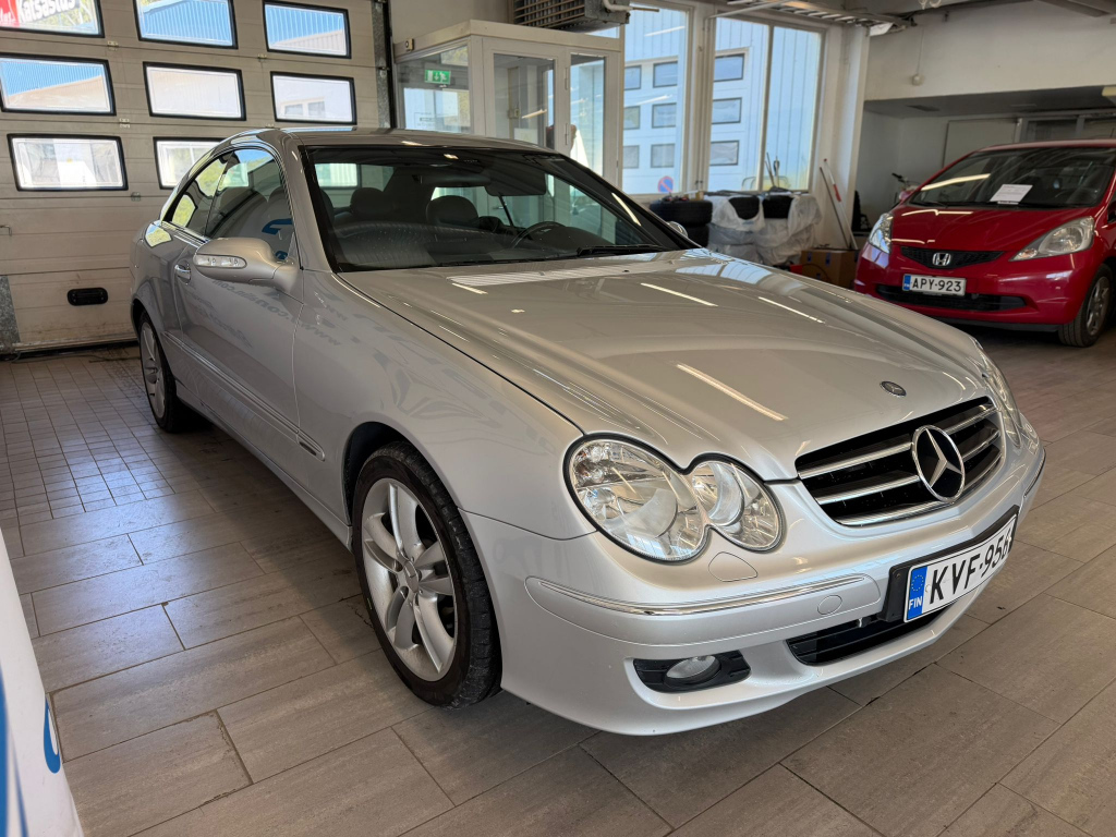 Mercedes-Benz CLK vaihtoauto