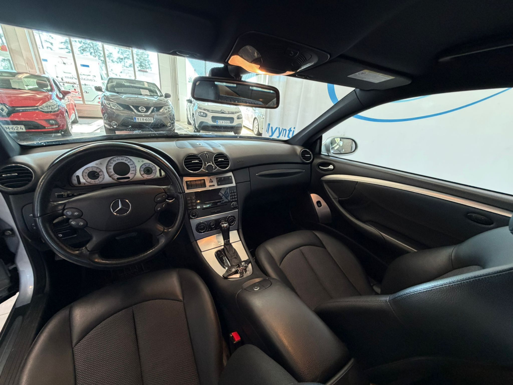 Mercedes-Benz CLK vaihtoauto