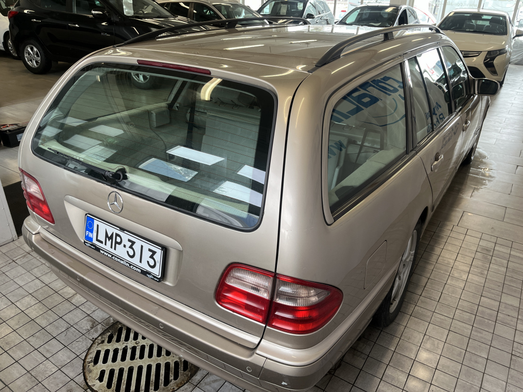 Mercedes-Benz E vaihtoauto