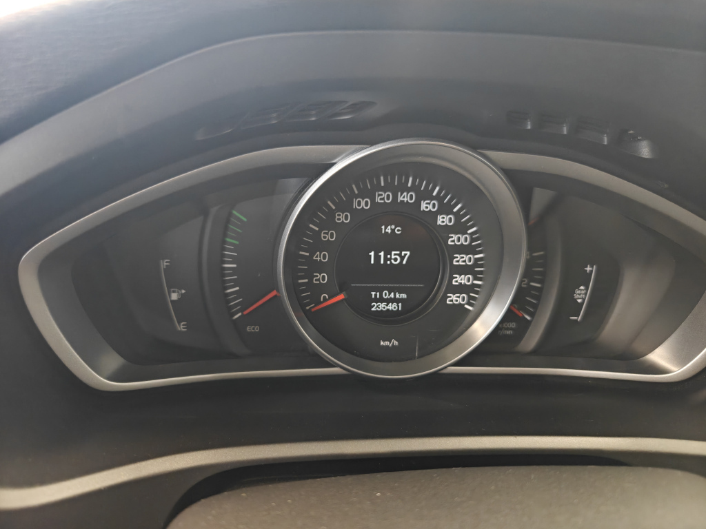 Volvo V40 vaihtoauto