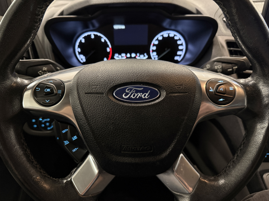 Ford Transit Connect vaihtoauto