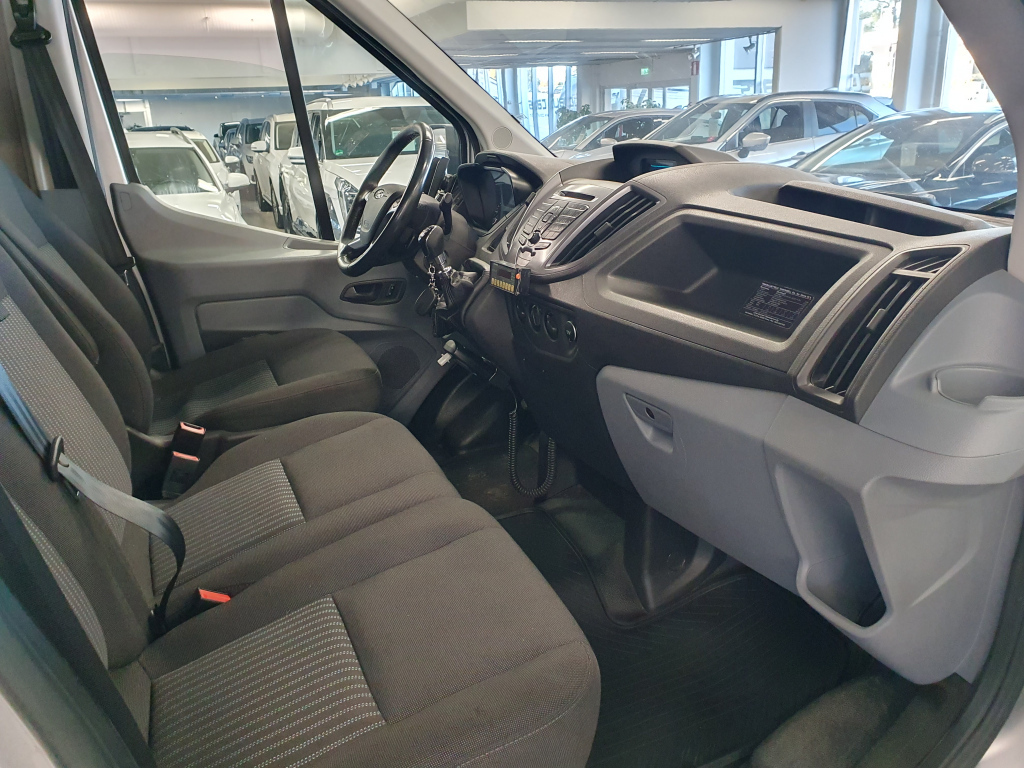 Ford Transit vaihtoauto