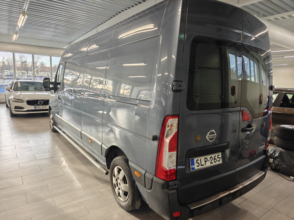 Nissan NV400 vaihtoauto