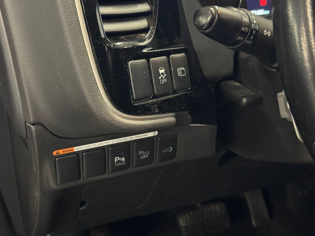 Mitsubishi Outlander vaihtoauto
