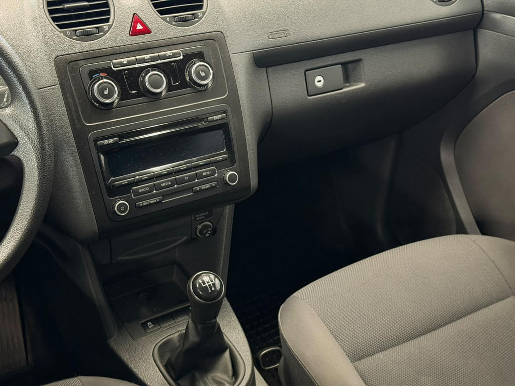 Volkswagen Caddy Maxi vaihtoauto