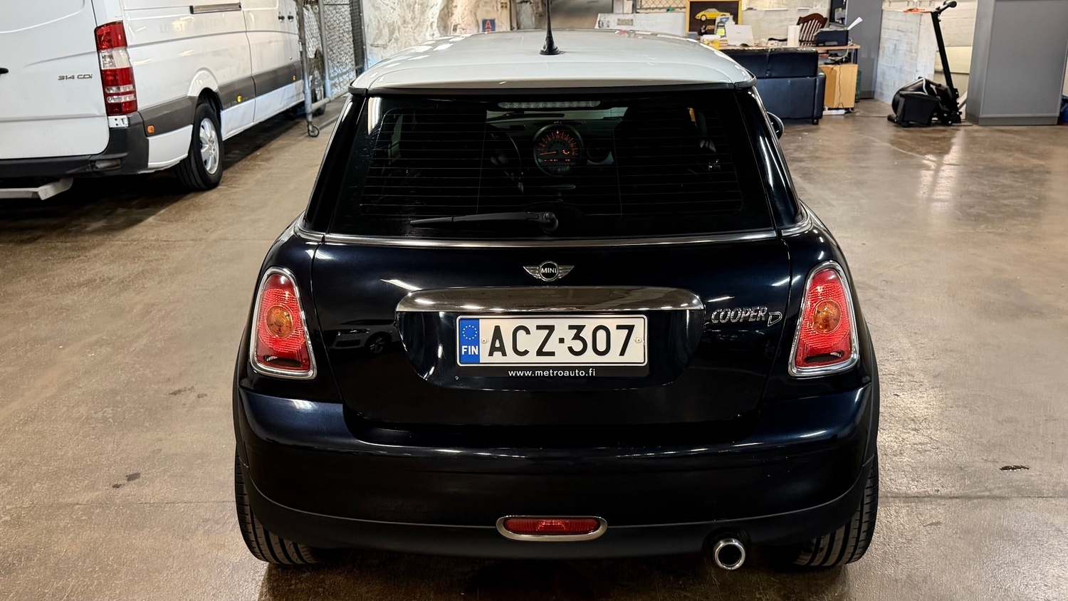 Mini Cooper vaihtoauto