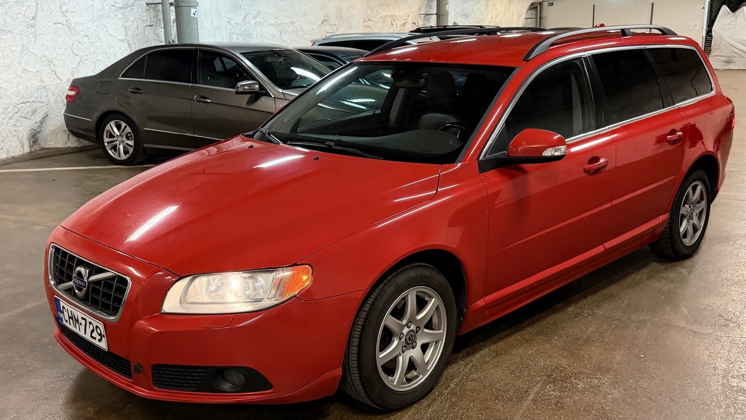 Volvo V70 vaihtoauto
