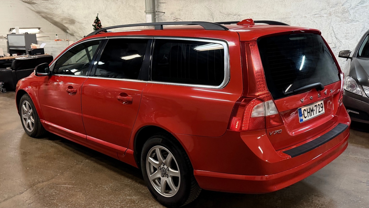 Volvo V70 vaihtoauto