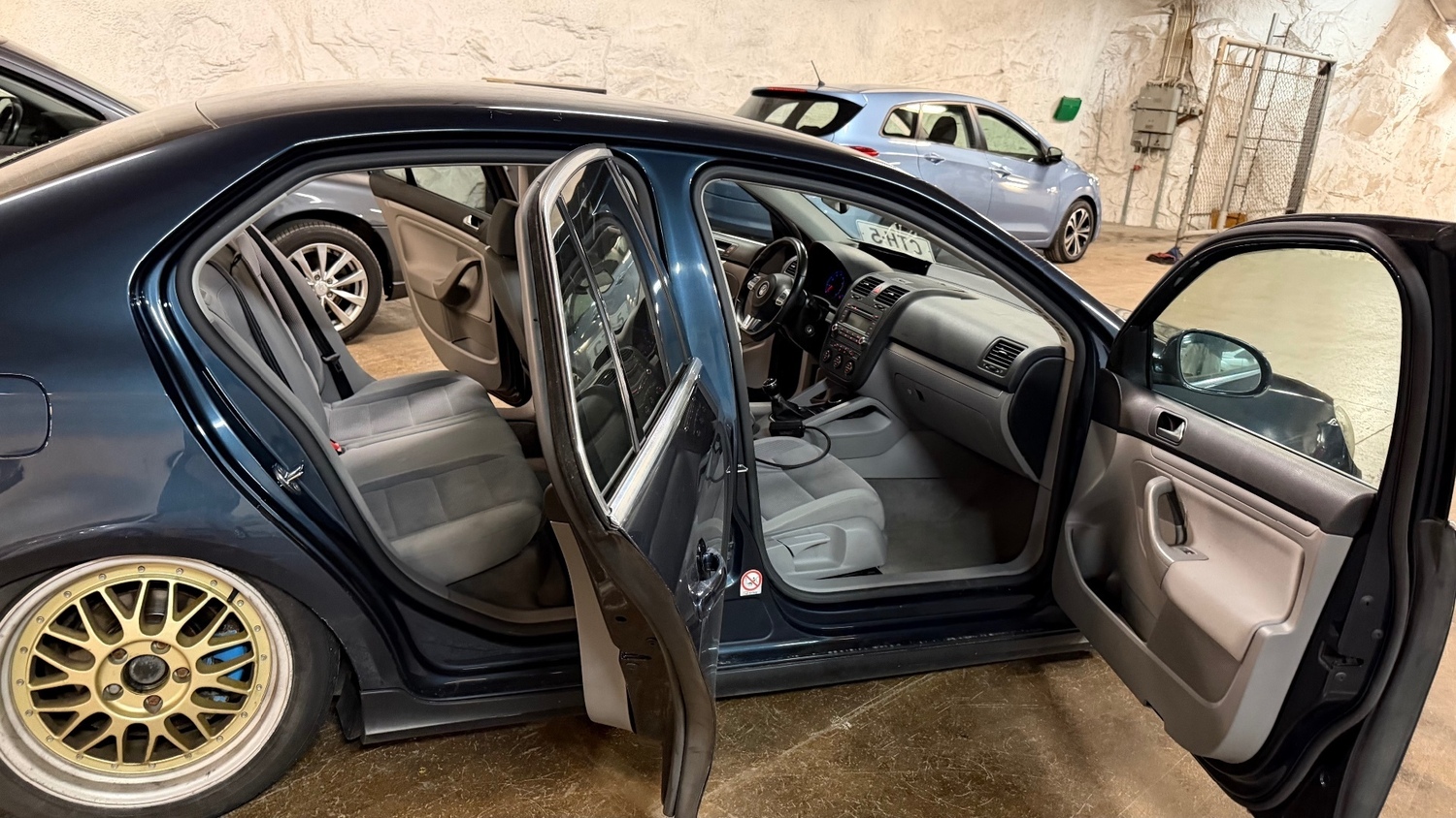 Volkswagen Jetta vaihtoauto