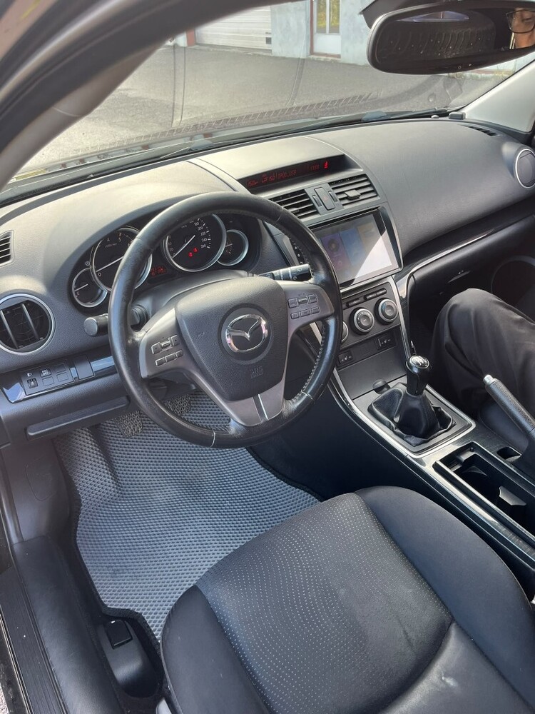 Mazda 6 vaihtoauto