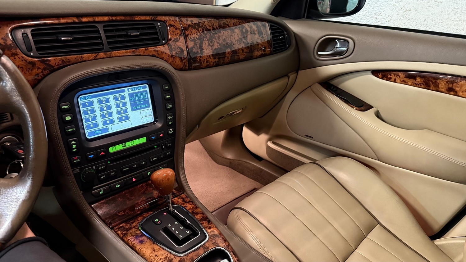 Jaguar S-Type vaihtoauto