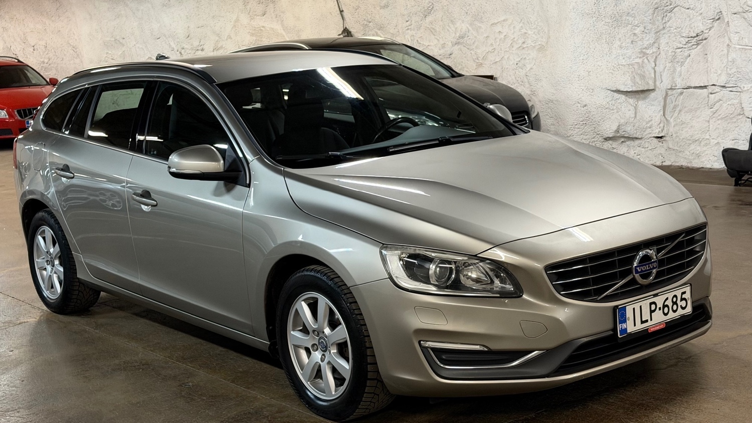 Volvo V60 vaihtoauto