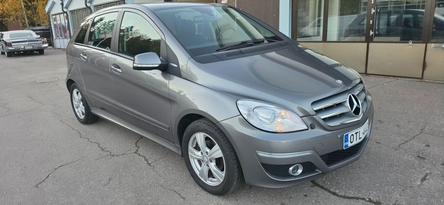 Mercedes-Benz B vaihtoauto