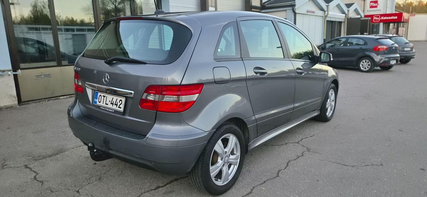 Mercedes-Benz B vaihtoauto