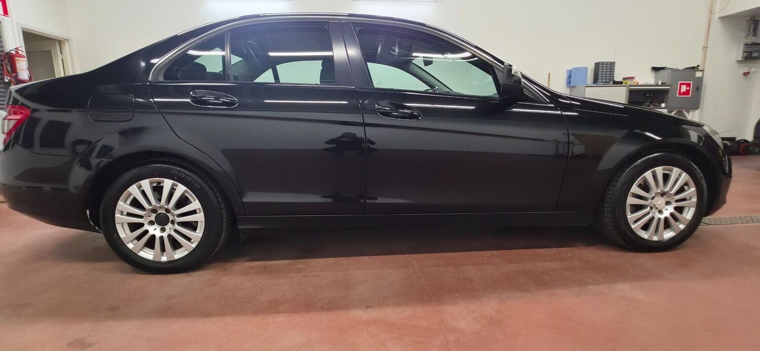 Mercedes-Benz C vaihtoauto