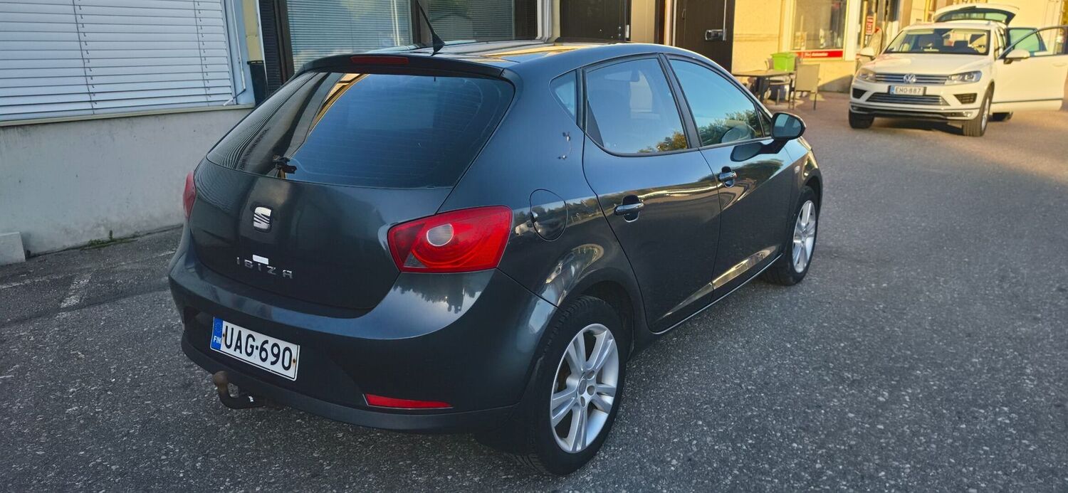 SEAT Ibiza vaihtoauto