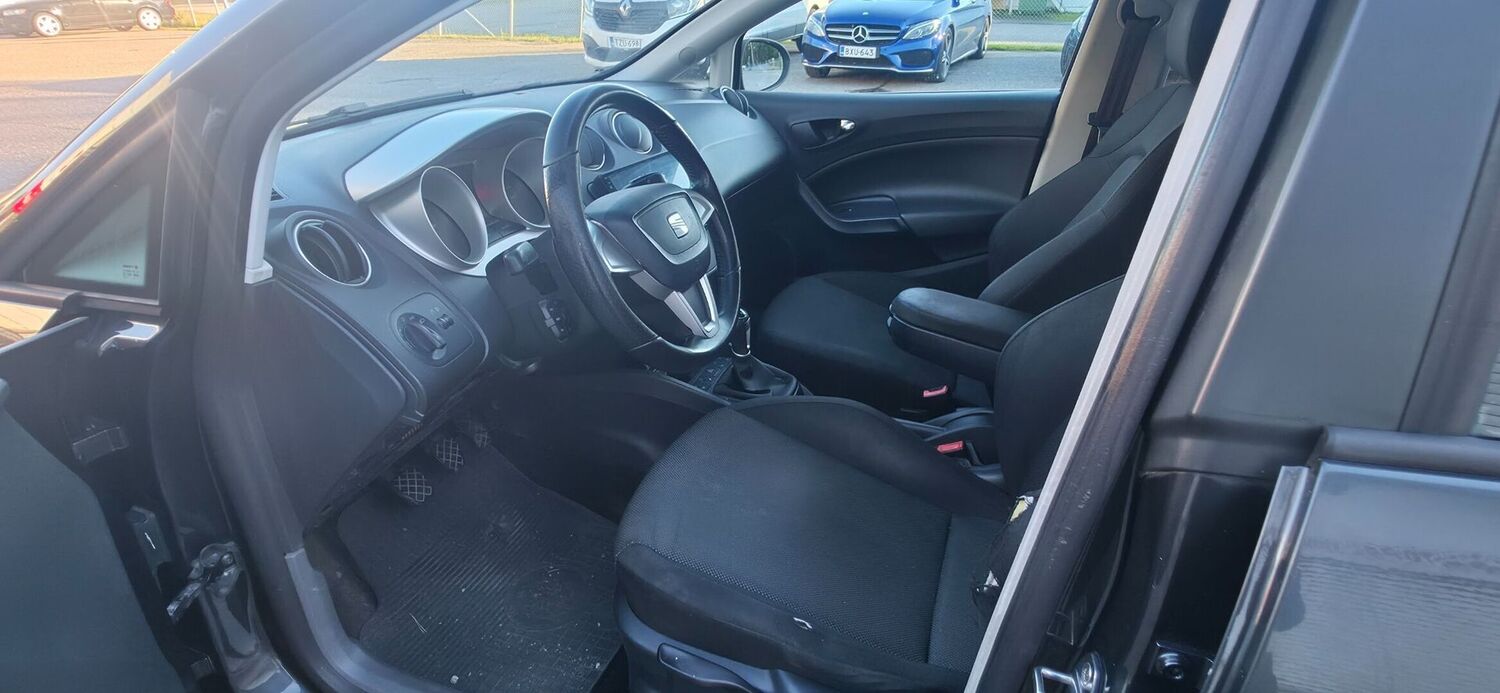 SEAT Ibiza vaihtoauto