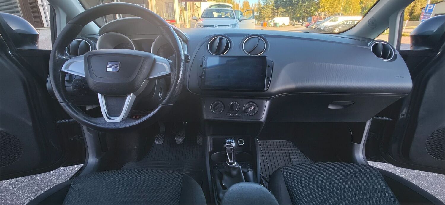 SEAT Ibiza vaihtoauto