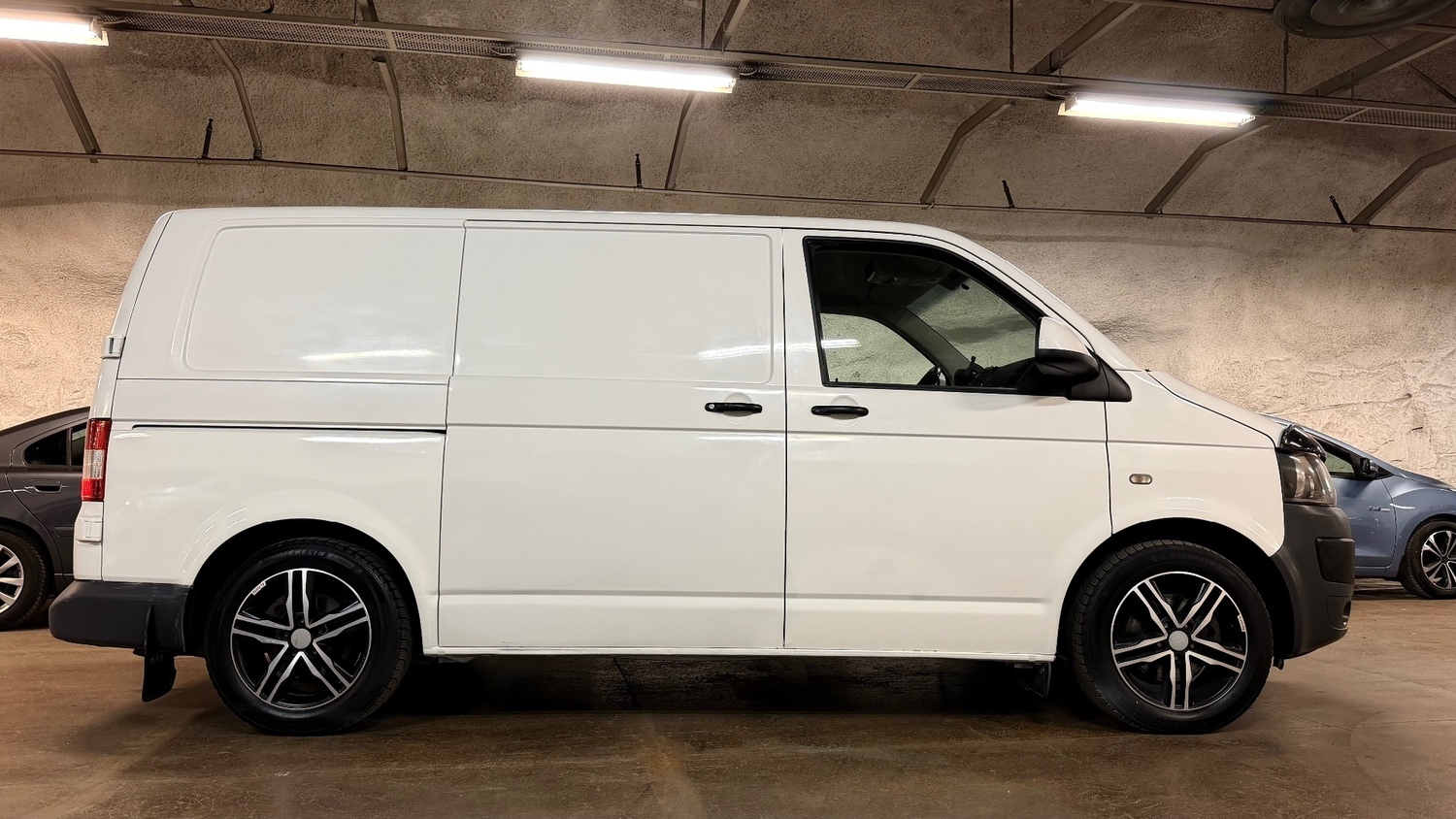 Volkswagen Transporter vaihtoauto