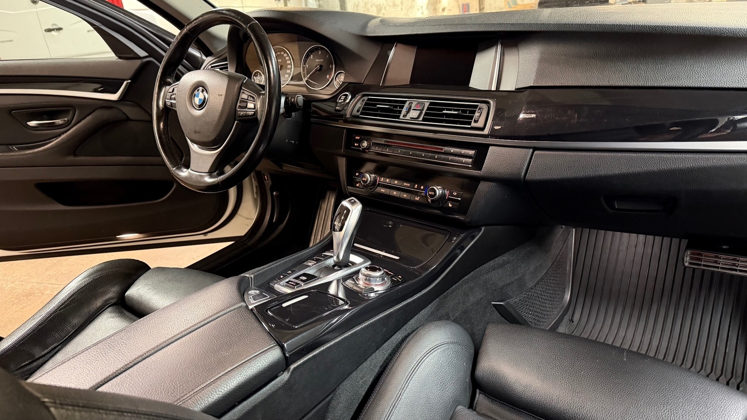 BMW 520 vaihtoauto