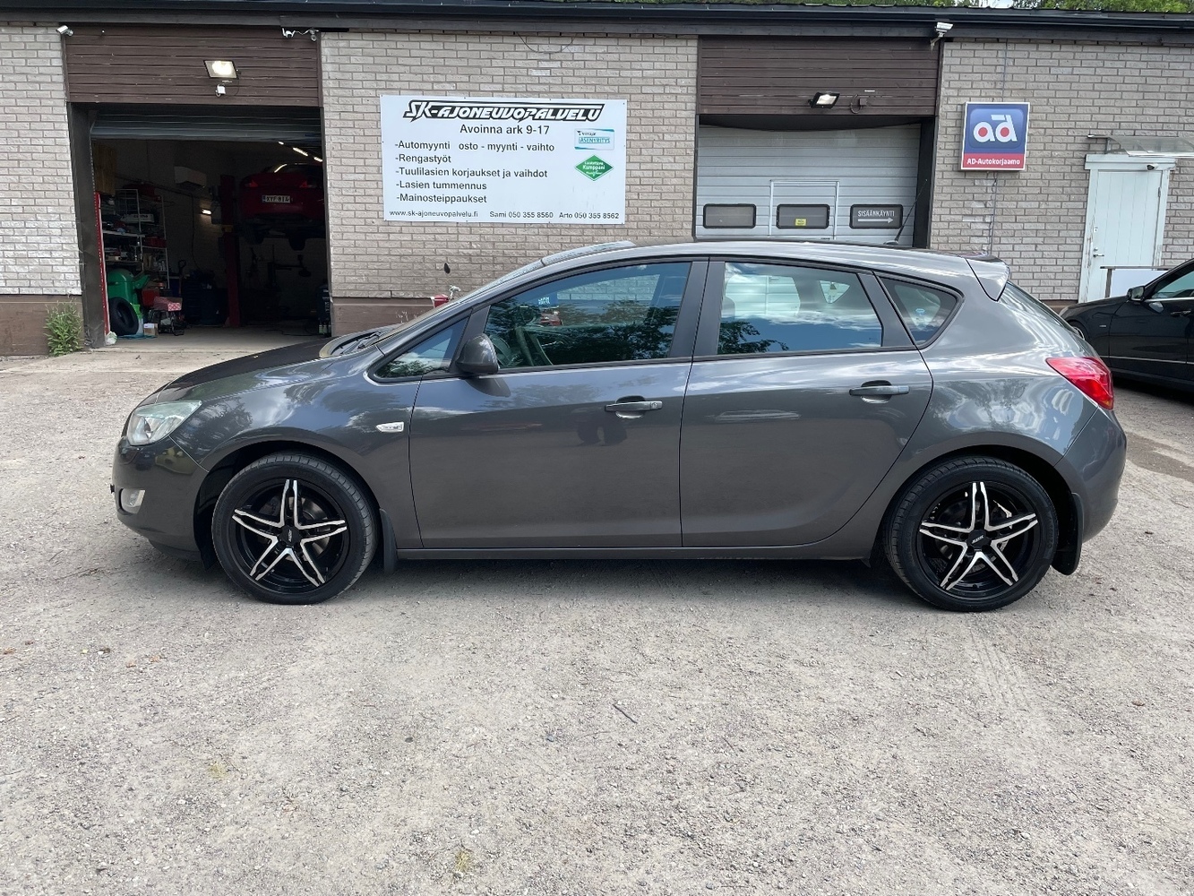 Opel Astra vaihtoauto