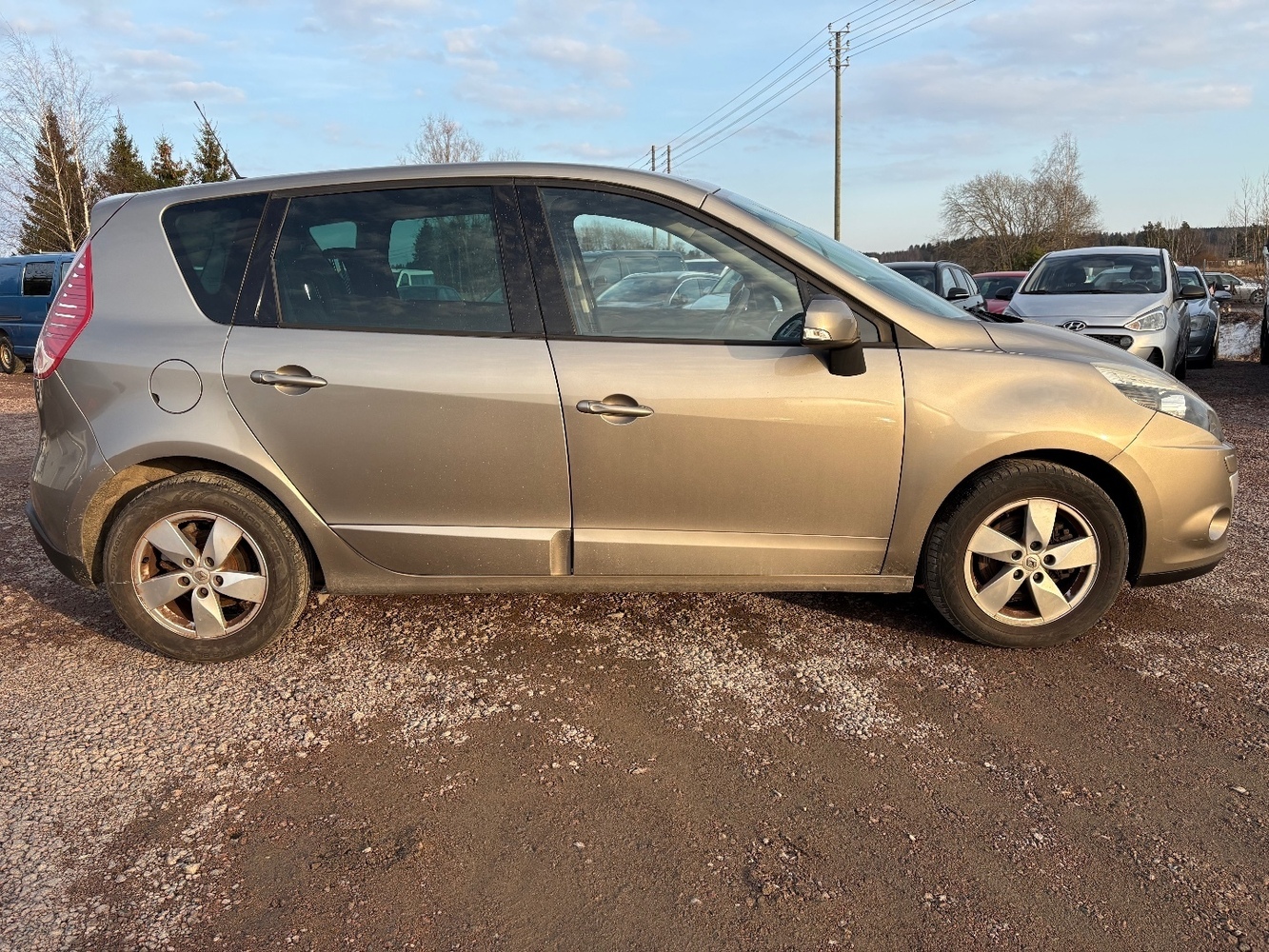 Renault Scénic vaihtoauto
