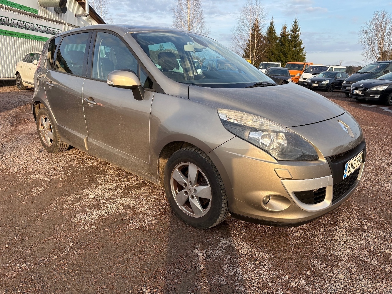Renault Scénic vaihtoauto