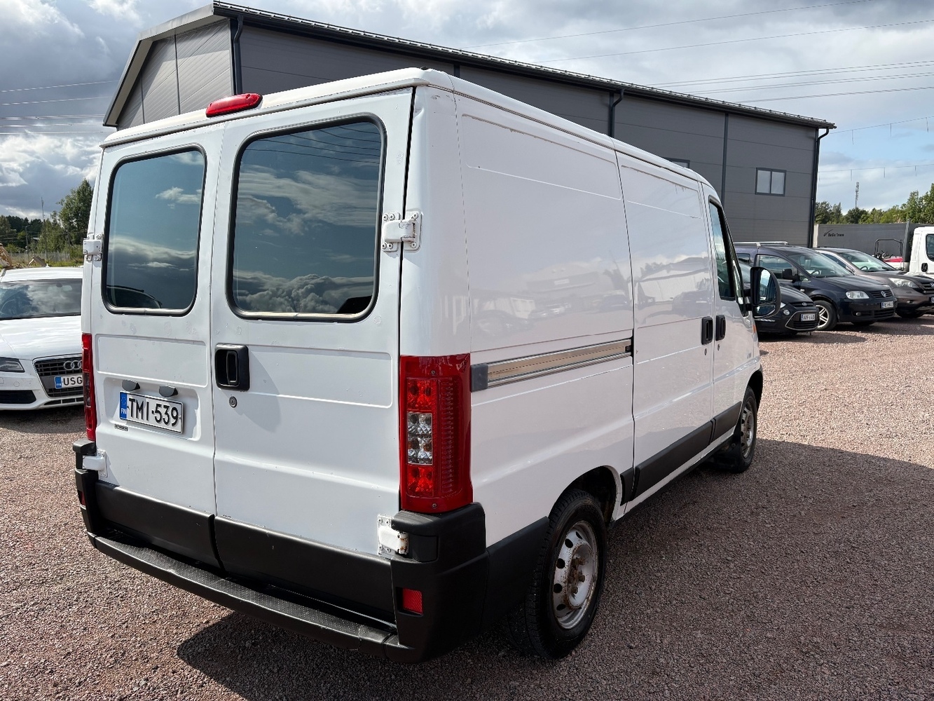 Peugeot Boxer vaihtoauto