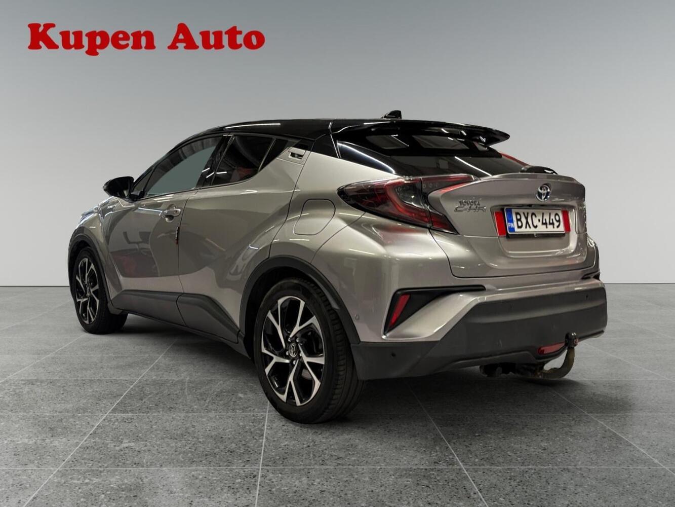 Toyota C-HR vaihtoauto
