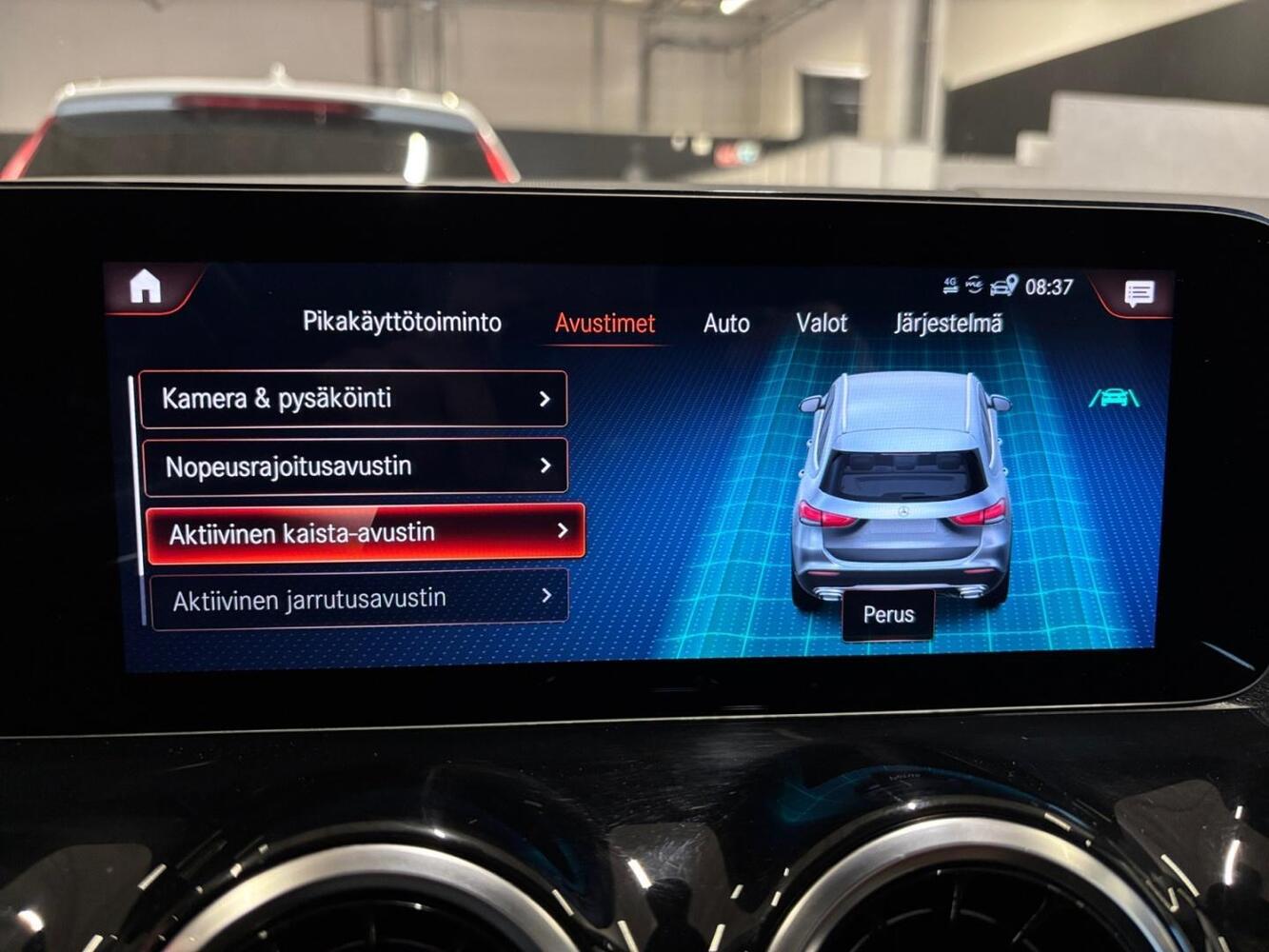 Mercedes-Benz GLA vaihtoauto
