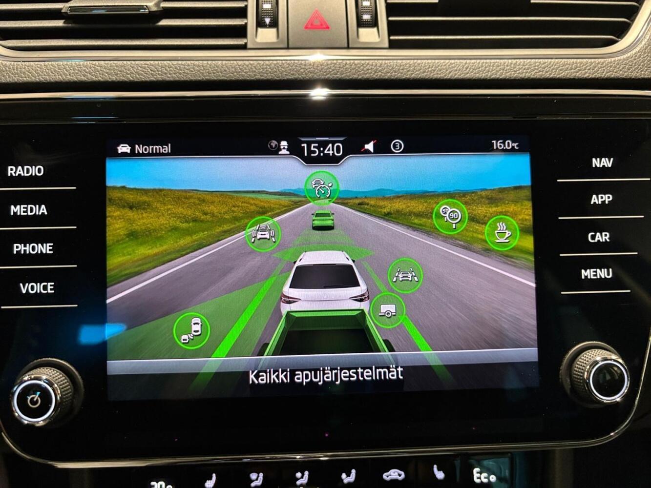 Skoda Superb vaihtoauto
