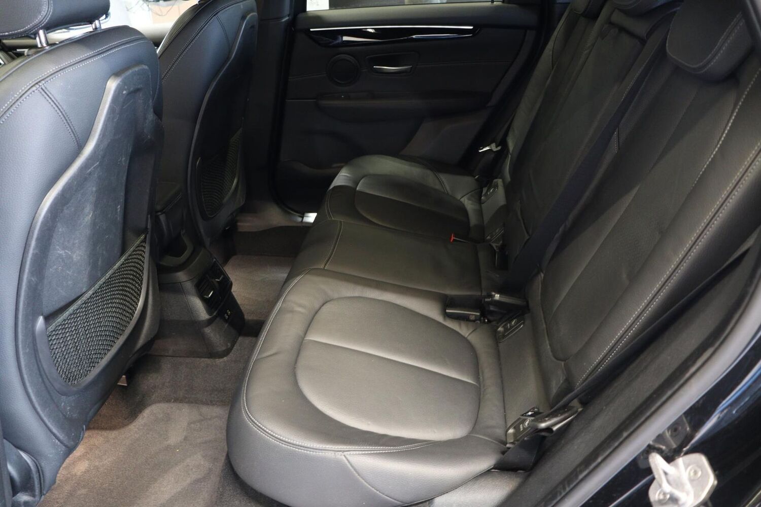 BMW 225 vaihtoauto