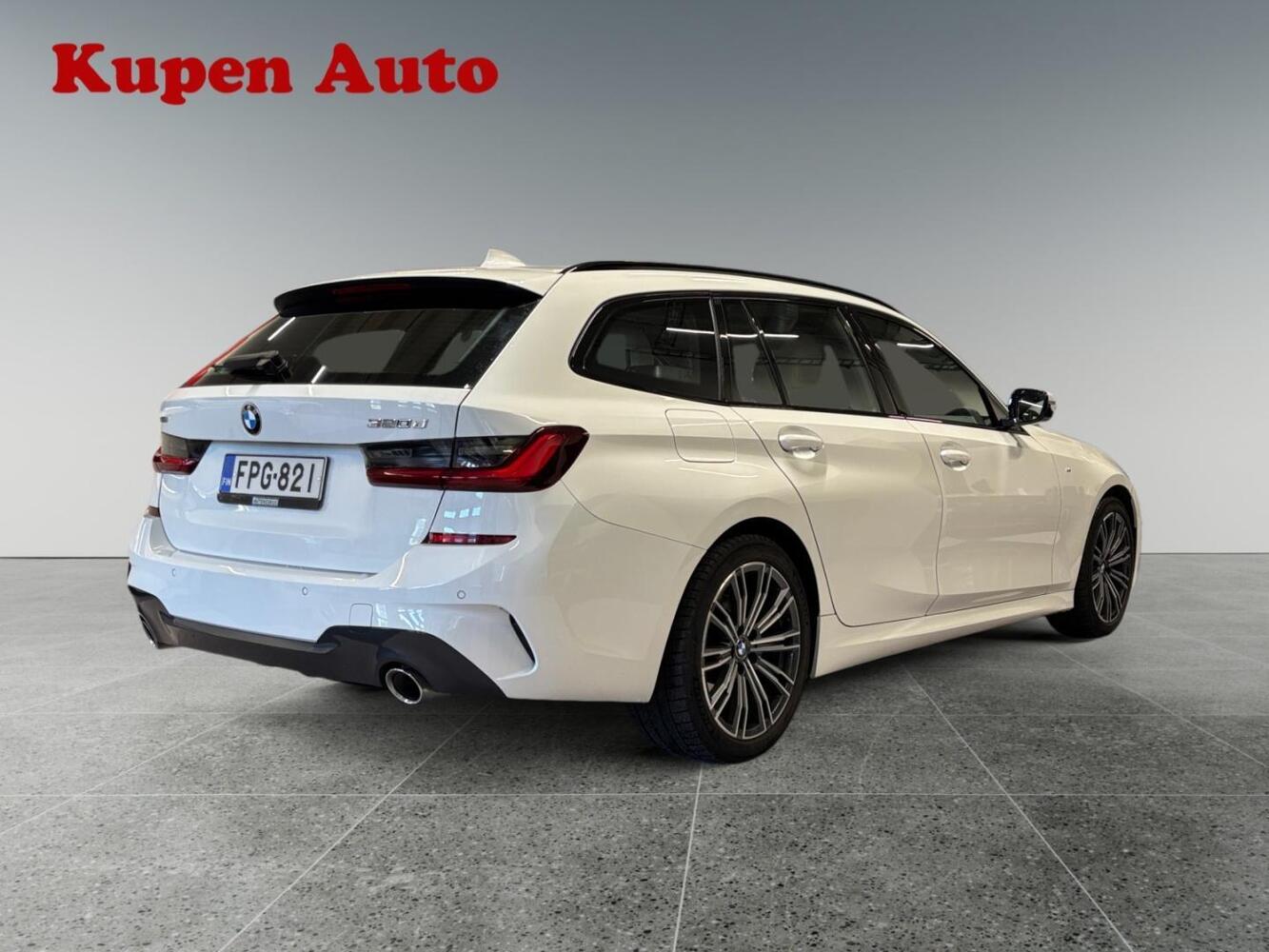 BMW 320 vaihtoauto