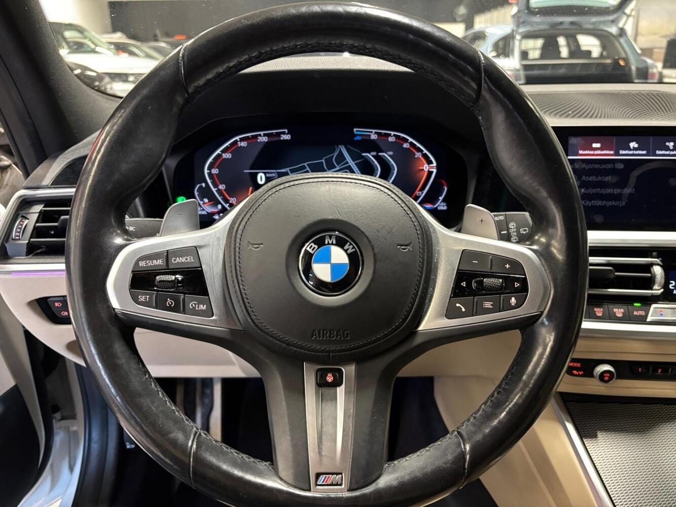 BMW 320 vaihtoauto
